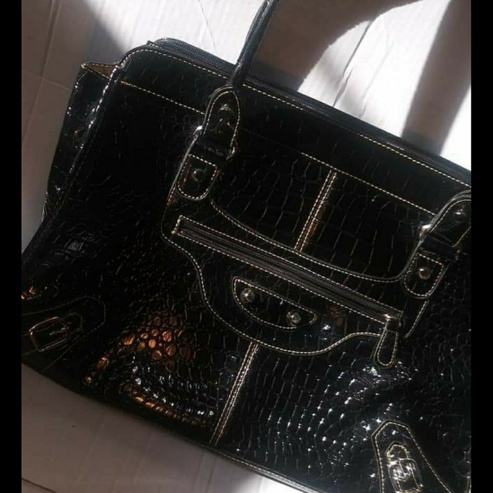 Merona 3 piece tote/purse